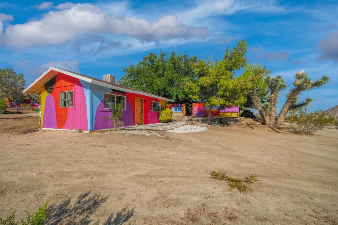 @ Marbella Lane - Rainbow House Glampers Paradise Joshua Tree Eksteriør billede